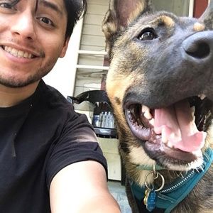 Meet your Posher, Hugo